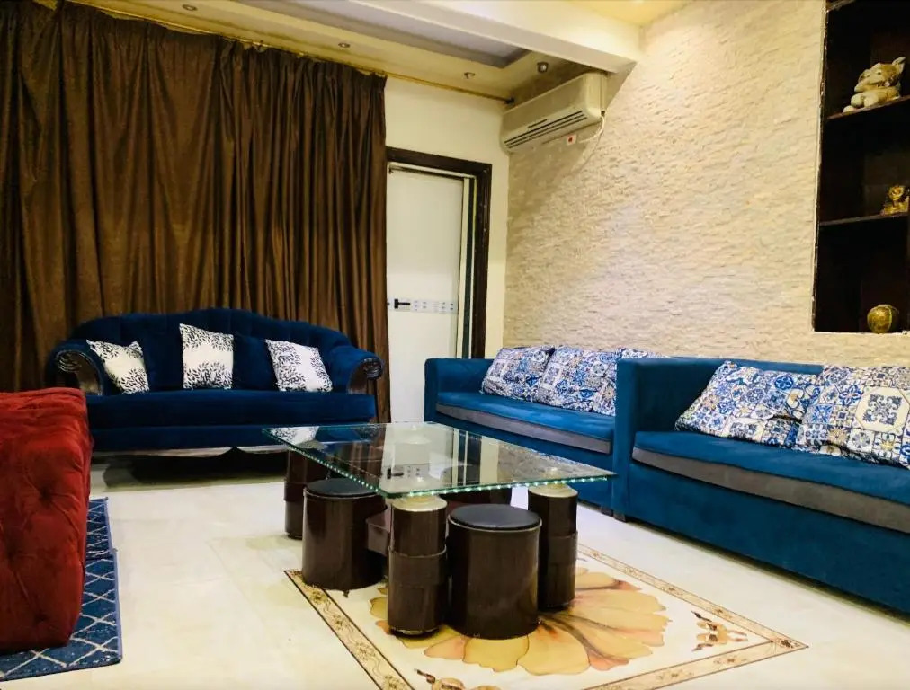 Jianna Apartment