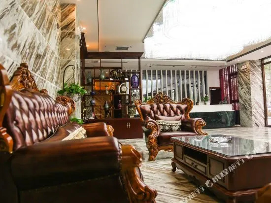 Luyuanchun Boutique Hotel (Jiaozuo University of Technology Shuangyong Theme Park)