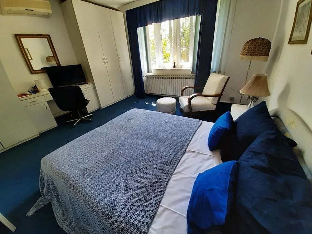 Apartment Cocic Garden