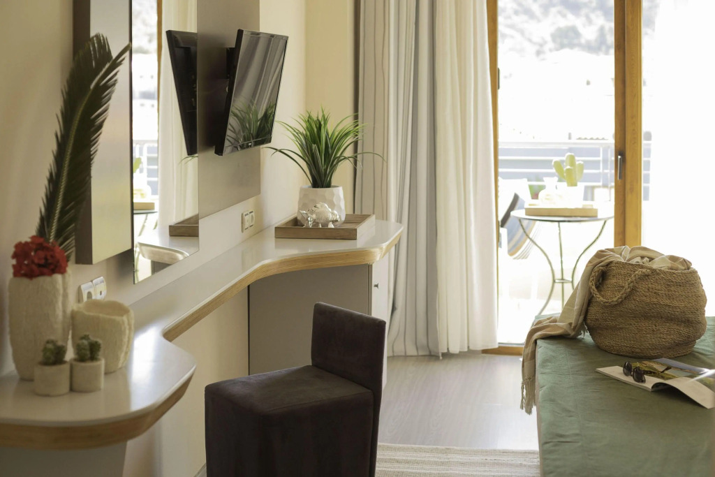 La Piscine Art Hotel, Philian Hotels and Resorts