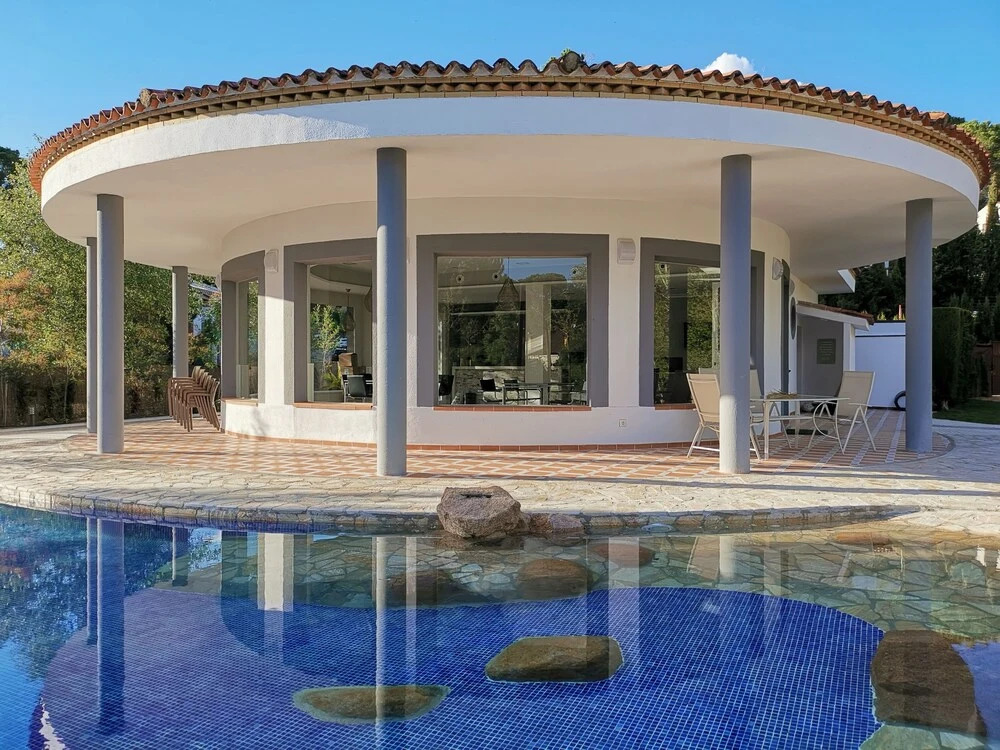 Casa Orilla el Lago by JITKey