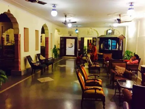 Chirmi Palace - A Heritage Home (Estd. 1884) - A Unit of Giggle Stays