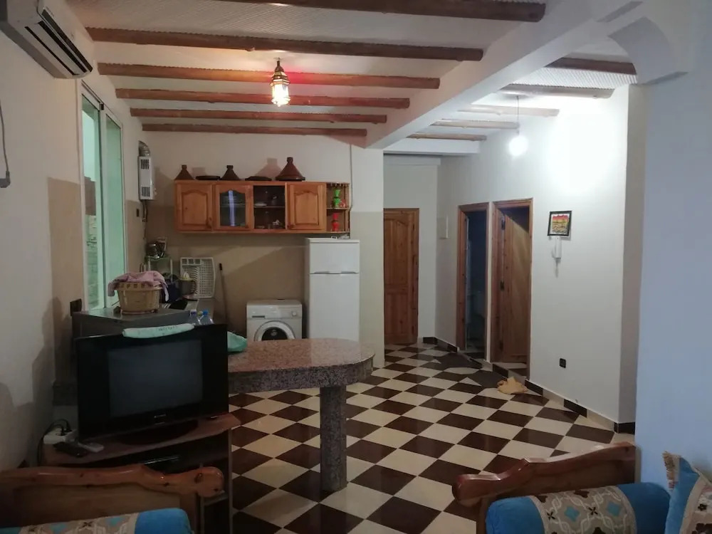 Ab House Tamawanza,