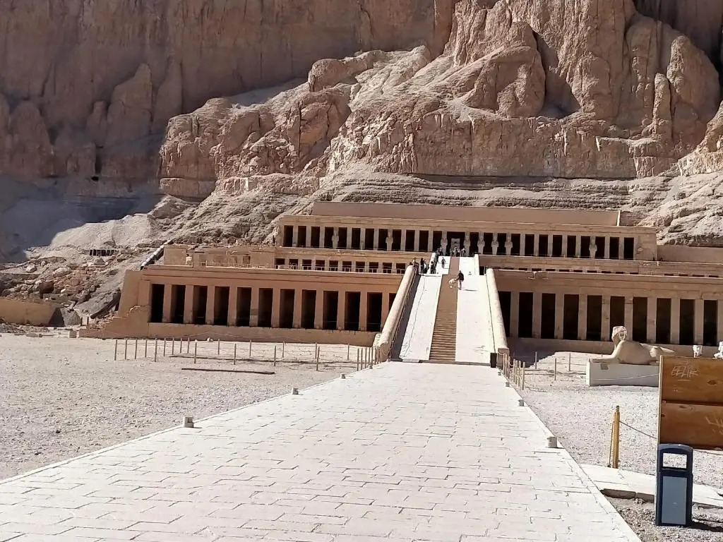 Valley of the Kings House