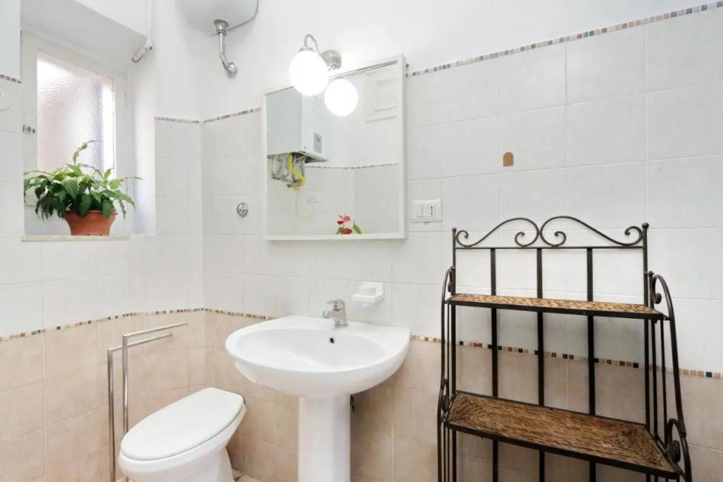 Great Flat near The Center And Termini