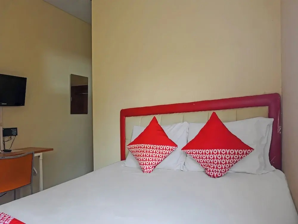 OYO 93960 Mirage Haven