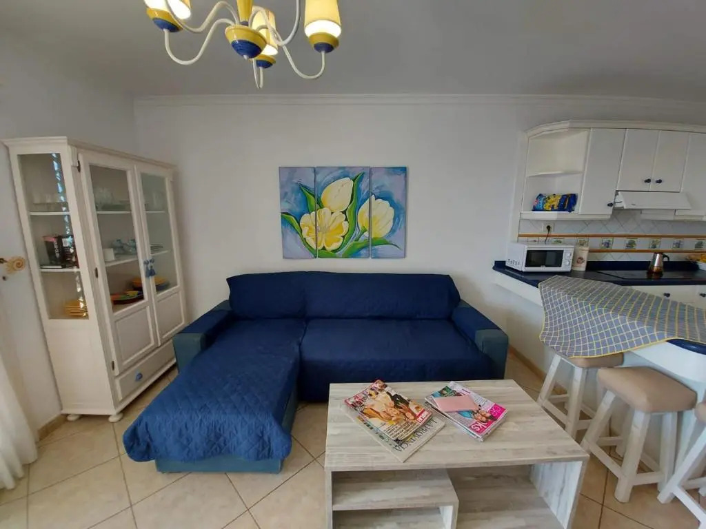 Apartamento 3A con FreeWifi y estupenda vista a Mar en Playa Las Burras