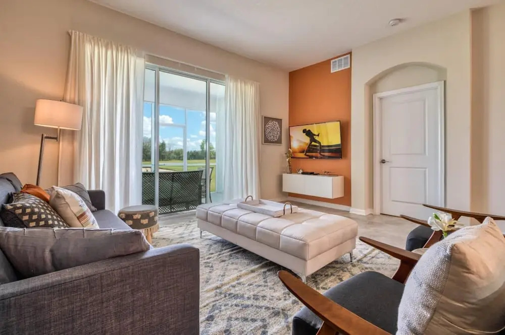 Chic Golf-view Condo - Simply Amazing