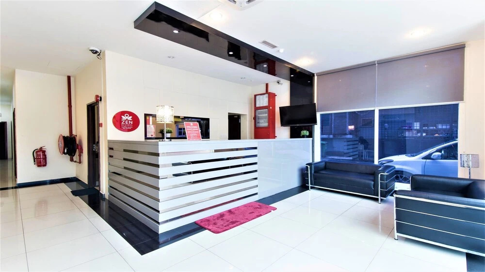 ZEN Rooms Basic Near I-City