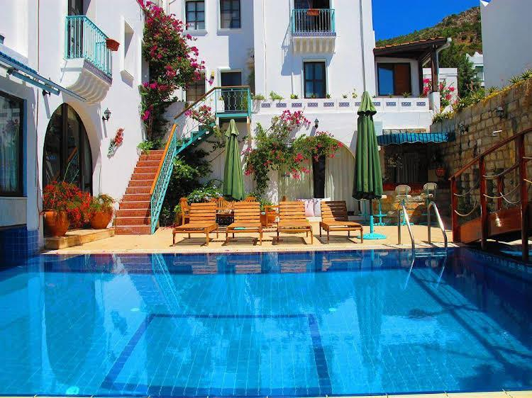 Club Pirinc Hotel