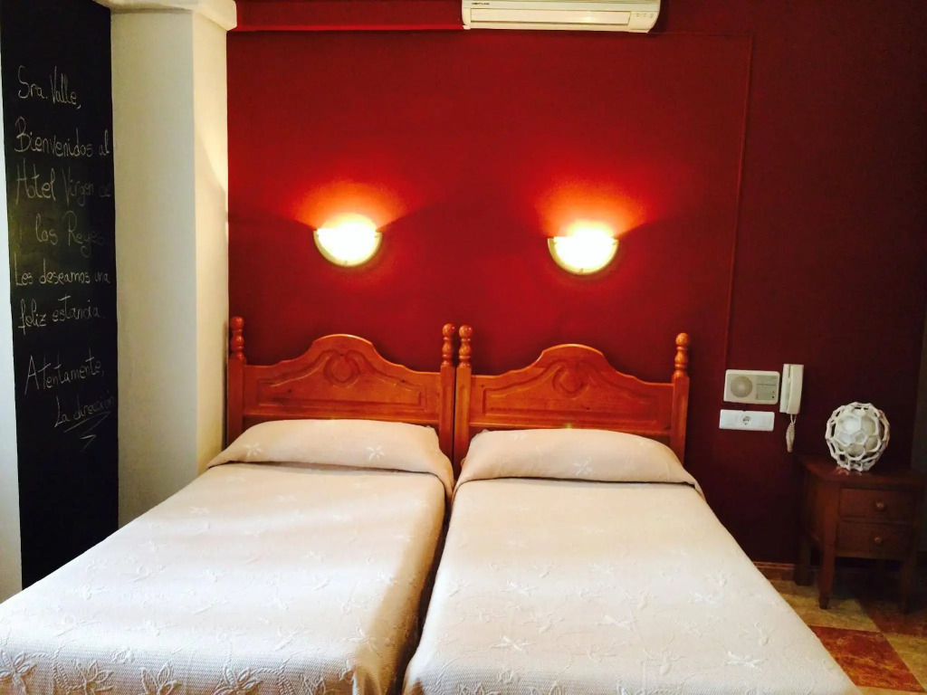 Hotel Virgen de los Reyes