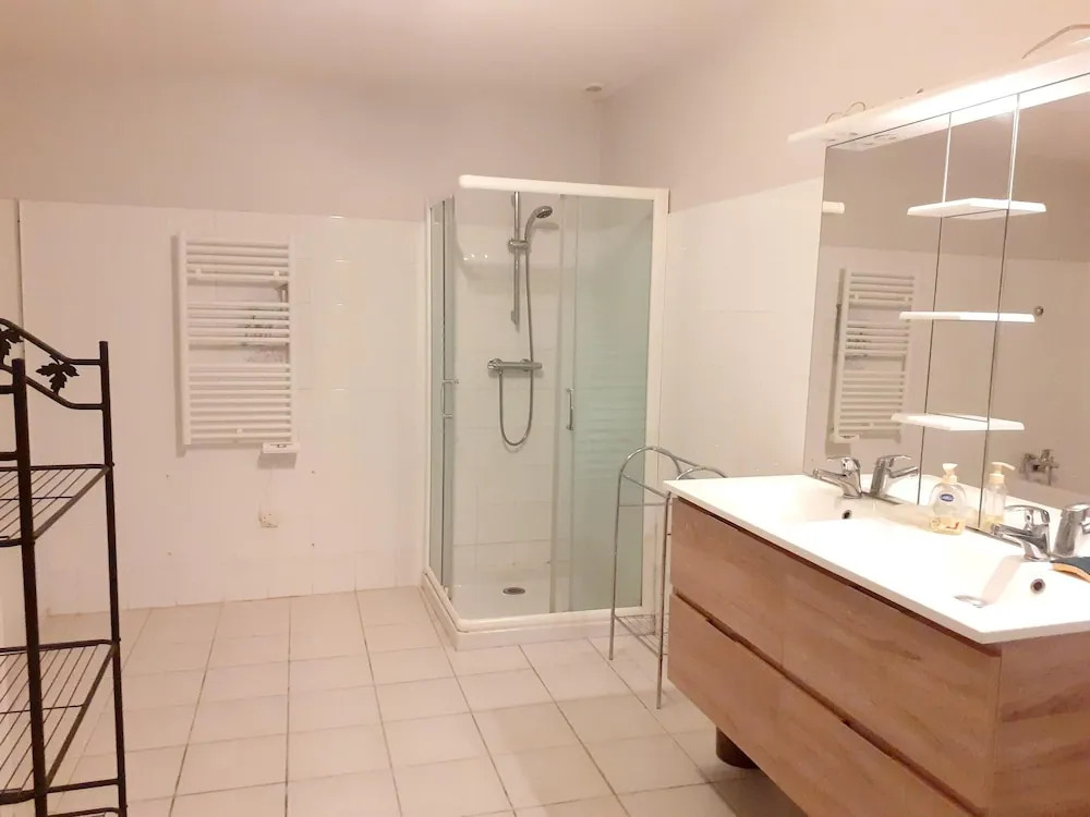 House With 2 Bedrooms in Puycelsi, With Wonderful Mountain View and En