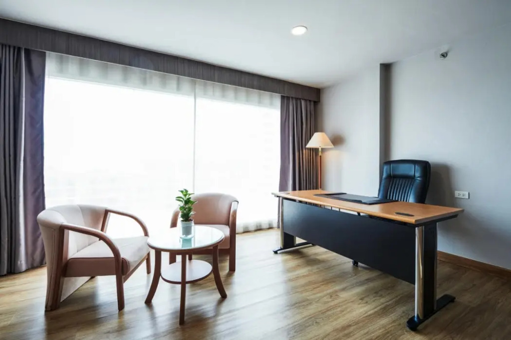TK Palace Hotel & Convention Bangkok