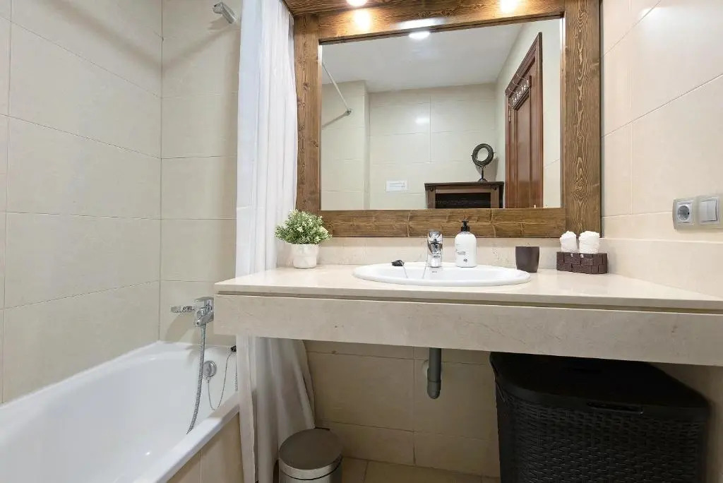 Luxury Candesol I