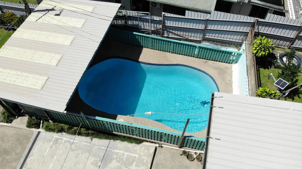 Cosy 2 bedroom unit with pool,Wifi