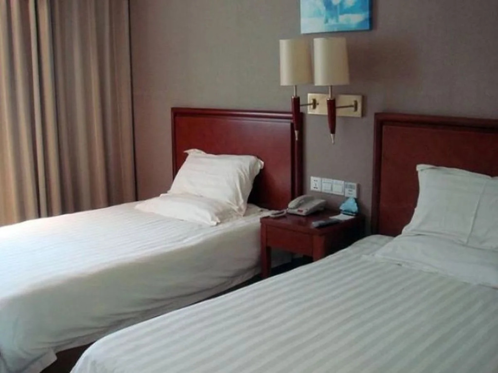 GreenTree Inn Suzhou Railway Station South Plaza Zhuozheng Garden Business Hotel
