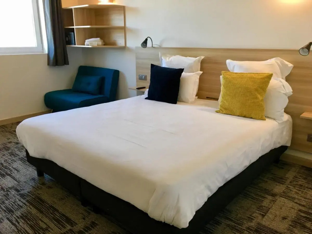 Brit Hotel Martigues Nord
