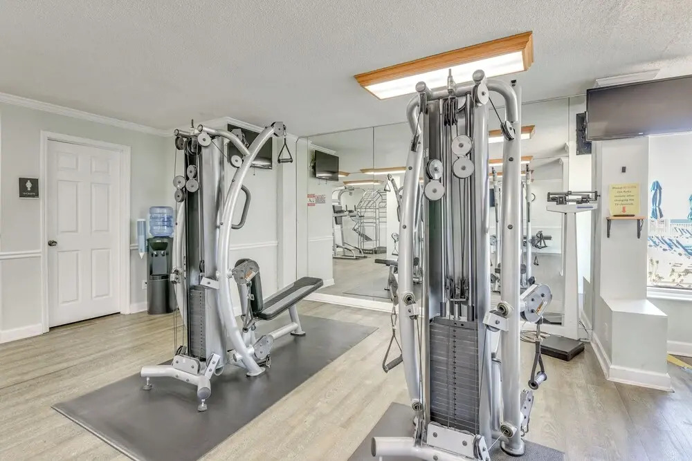 Regency Towers PCB Condo: Beach Access & 2 Pools
