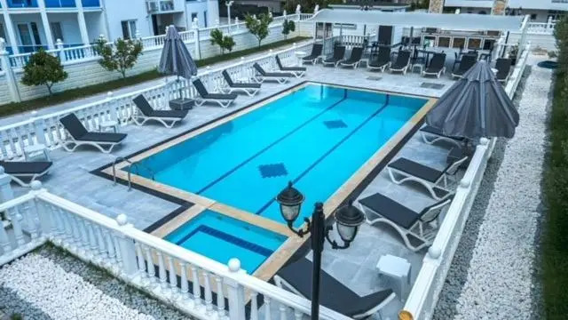 Belinda Apartments