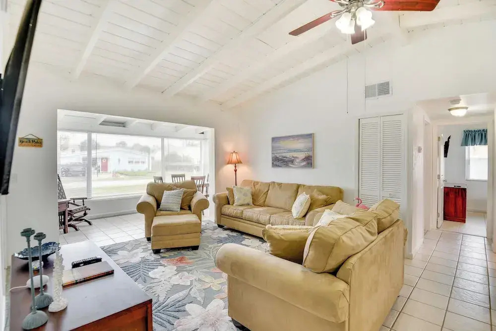 Ormond Beach Vacation Rental - Walk to Ocean!
