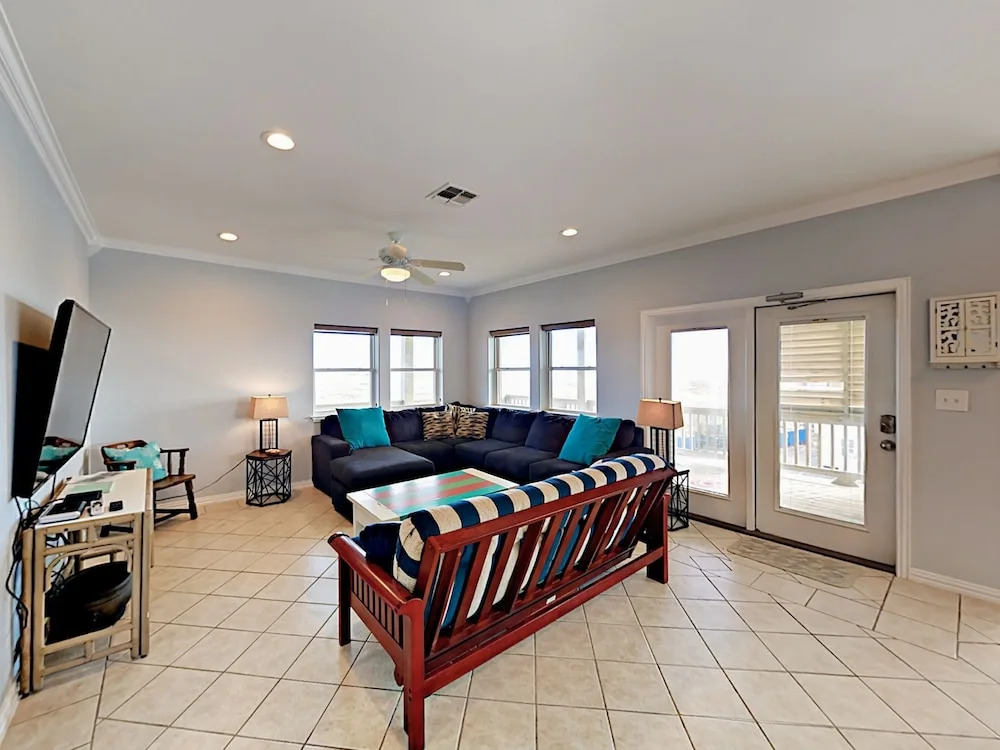 Gulf-View Duplex Steps to the Beach by RedAwning