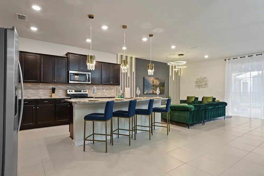 10BR Disney Oasis Star Wars Themed Family Retreat
