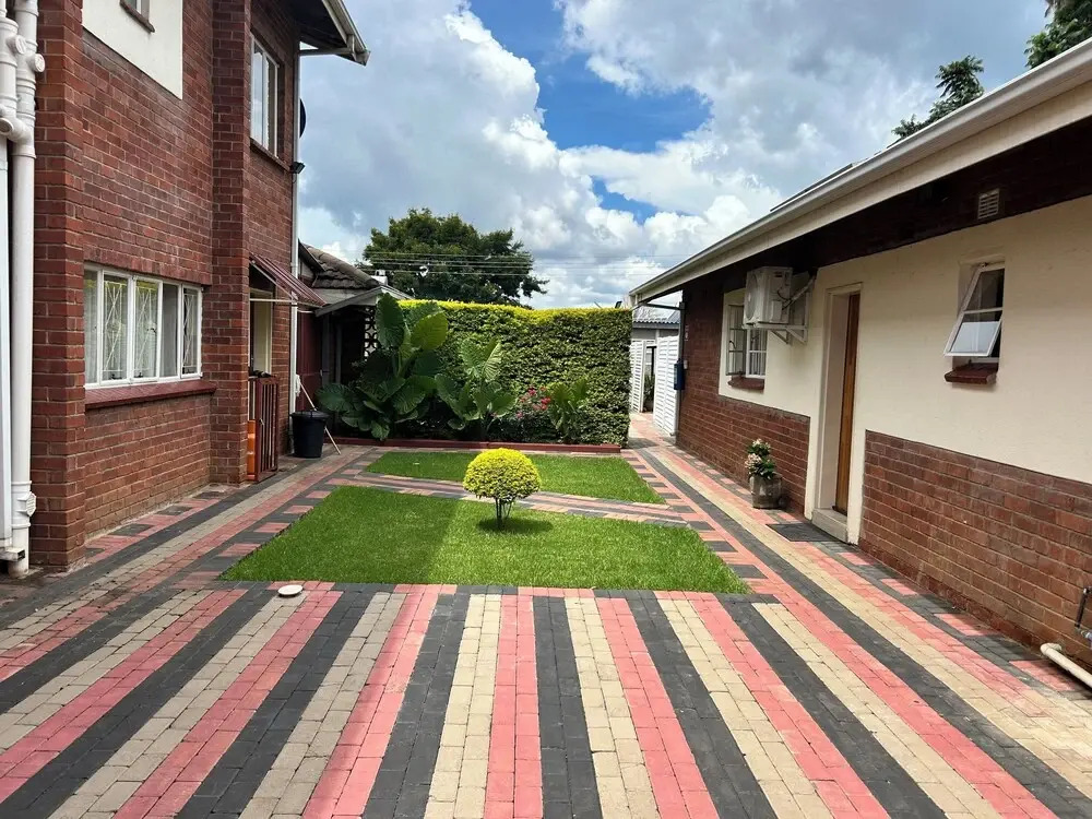 Gunhill Avenue Guesthouse