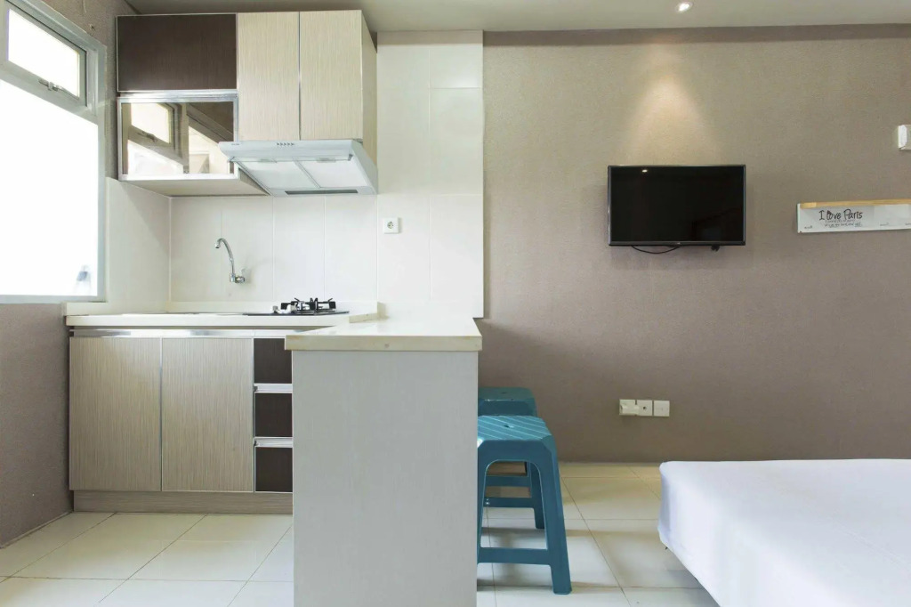 RedDoorz Apartment @ Pegangsaan Kelapa Gading