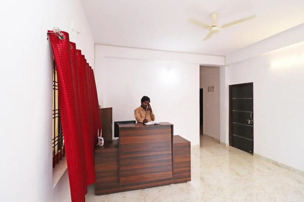 Hotel kanishka residency