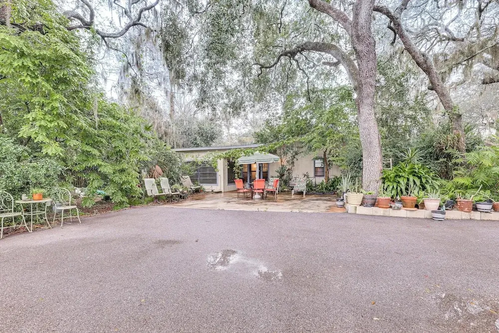Tampa Area Home w/ Indoor Pool, Families Welcome!