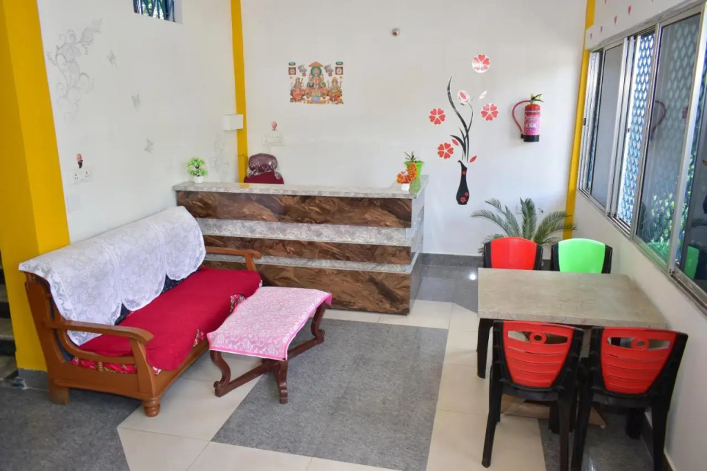 Binay chapa homestay in jaldapara