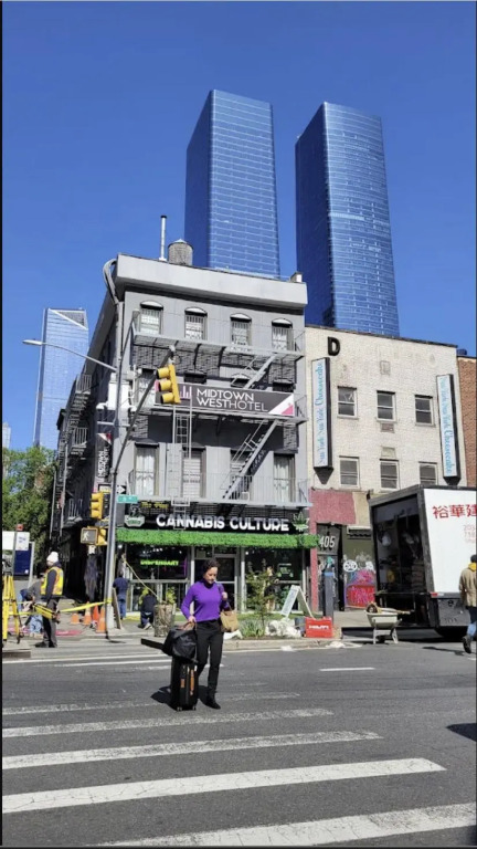 Midtown West Hotel
