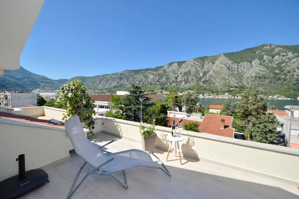 P&I Apartments Jadranska 74,Dobrota