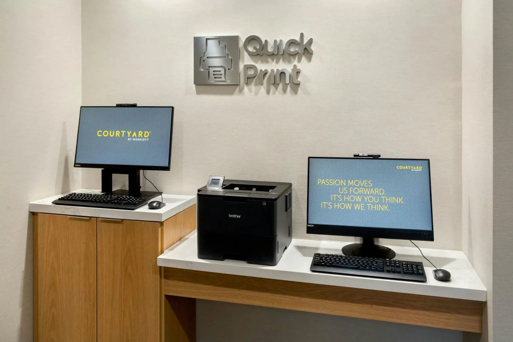 Courtyard by Marriott New Haven Orange