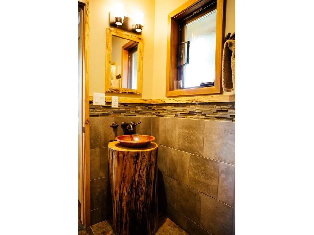 Skeena River House Bed & Breakfast