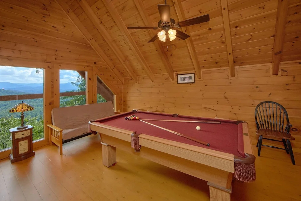 A View For All Seasons 405 - Four Bedroom Cabin