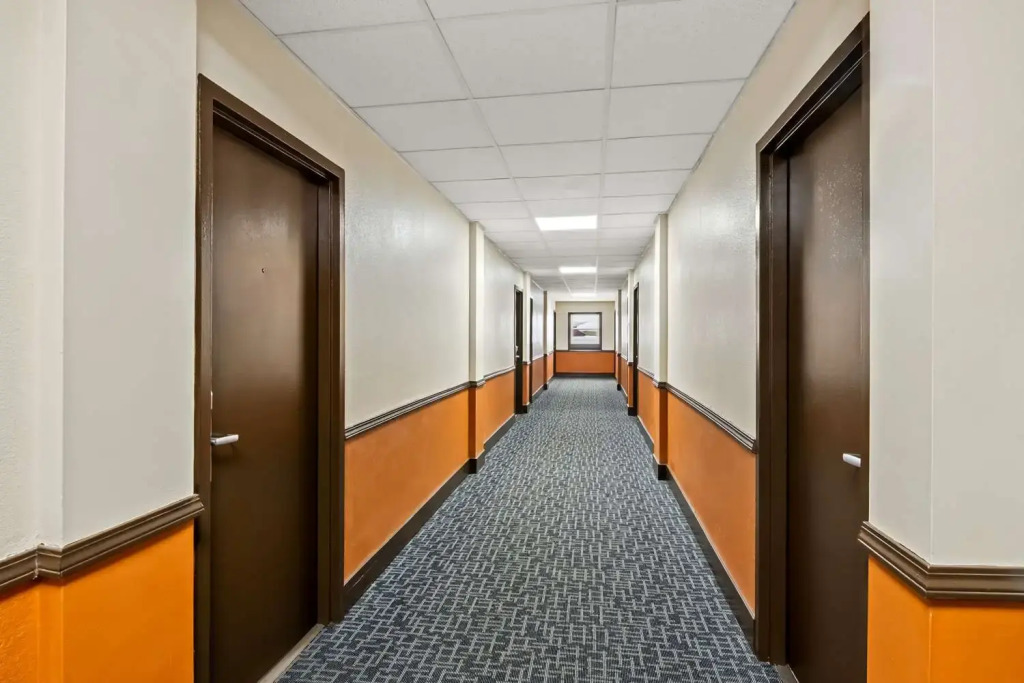 Econo Lodge Manistee