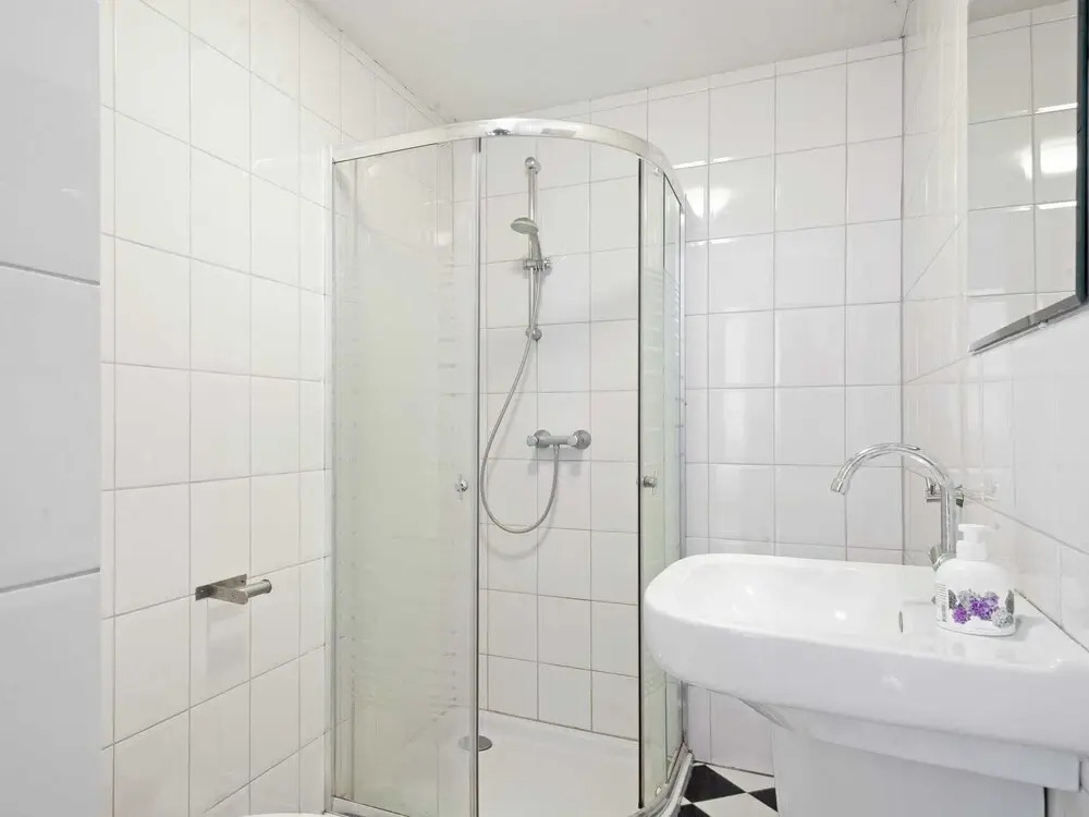 Vintage Farmhouse in Bemelen with Forest near