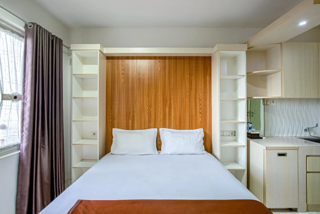 Skyland Sentul Tower Apartment