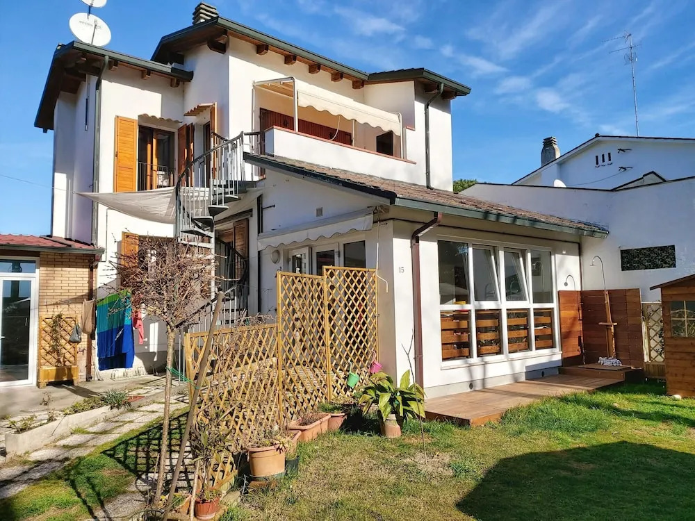 House With 3 Bedrooms in Marina di Ravenna, With Enclosed Garden and Wifi Near the Beach