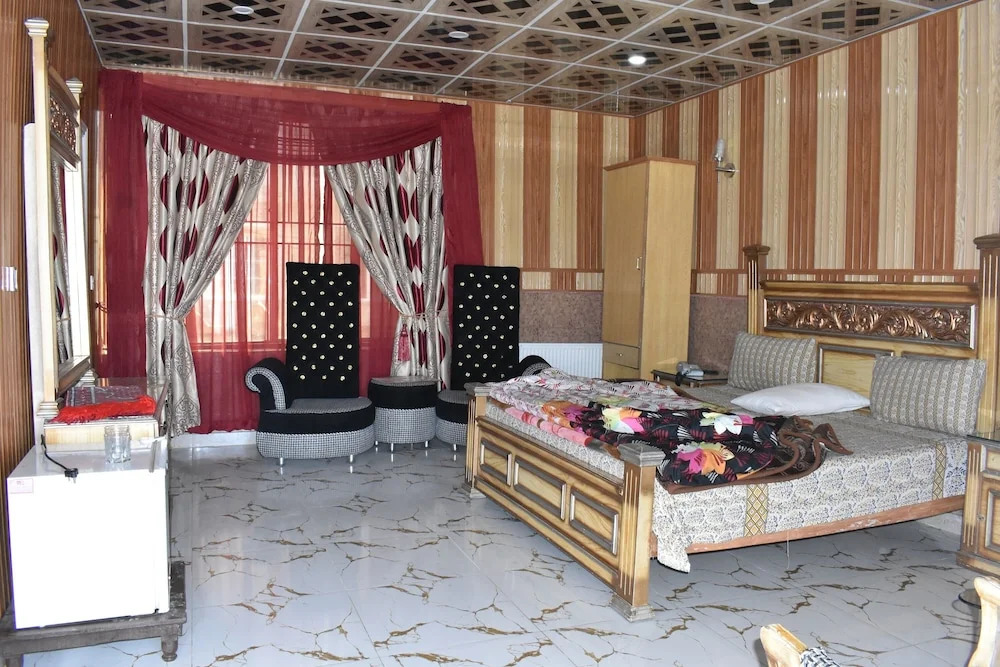 Al-Qamar