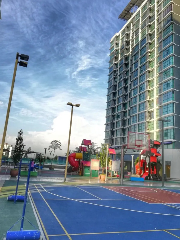Lawang Suite 1 Bedroom Corner Apartment
