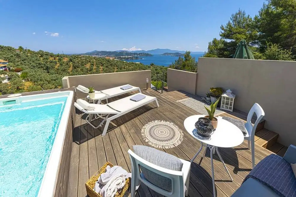 2br Suite White gea With Private Pool No01