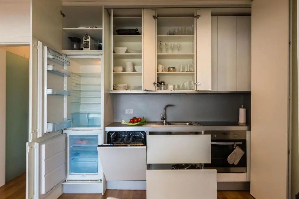 Hoplite 2BR apartment near centre