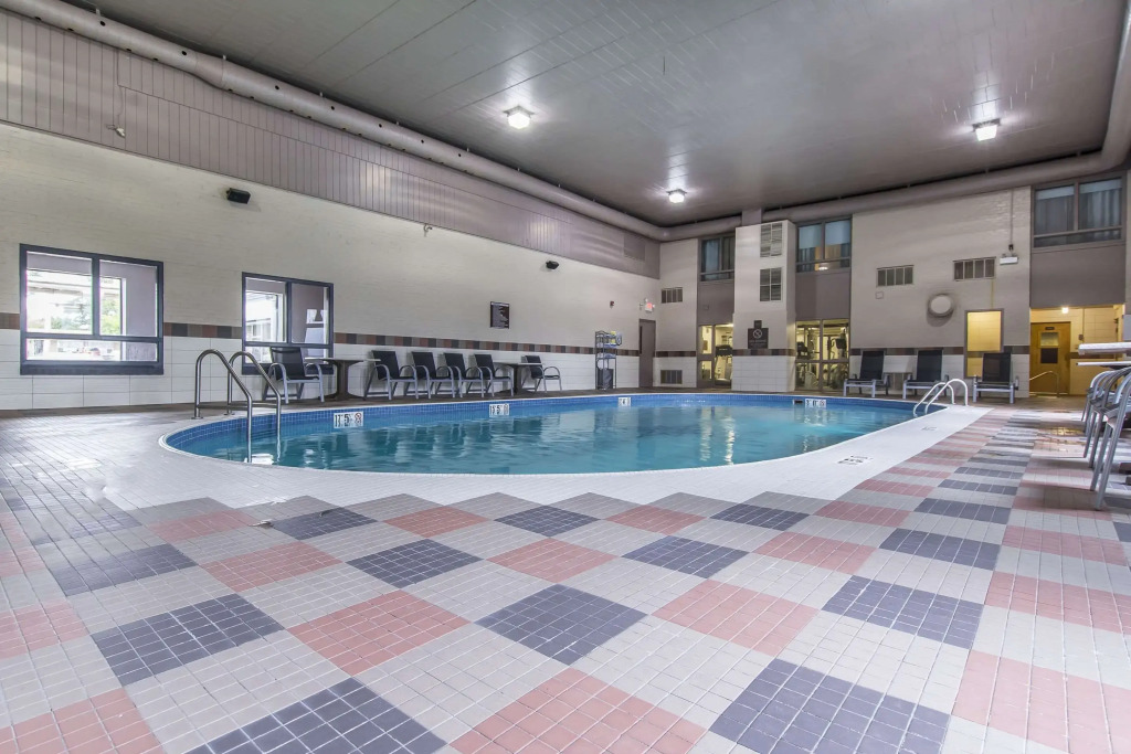 Quattro Hotel & Conf Centre, an Ascend Collection Hotel