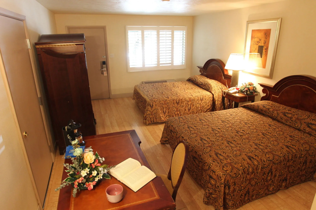 Greenwell Inn