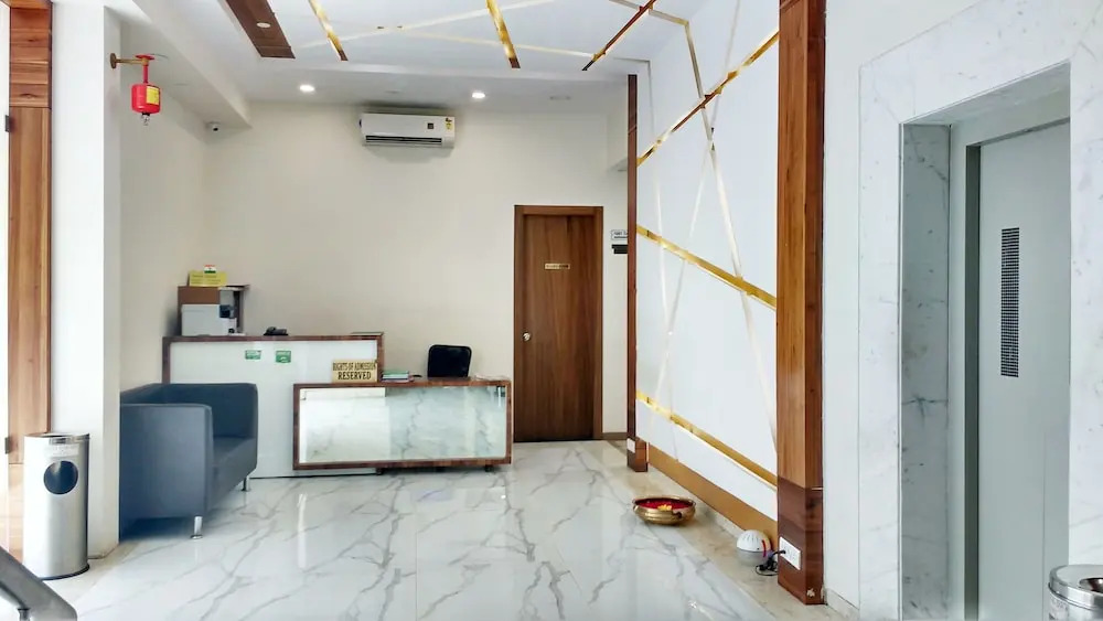 FabHotel Address Inn