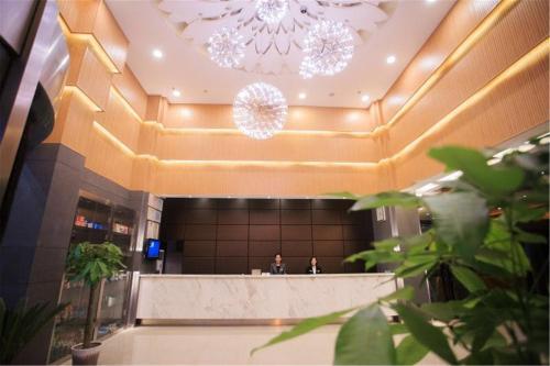 Starway Hotel Liaocheng West Zhenxing Road