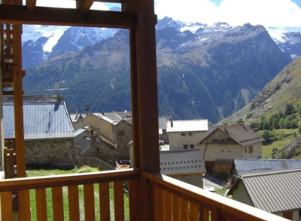House With 2 Bedrooms in La Grave, With Wonderful Mountain View, Furni