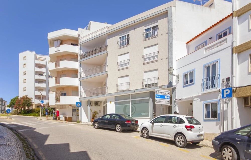 Tamar Apartments